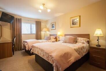 هتل Keef Halla Country House