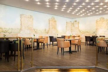 Leonardo Hotel Weimar
