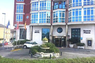 هتل Nueva Plaza