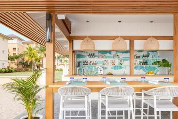 هتل The Landings Resort And Spa  All Suites