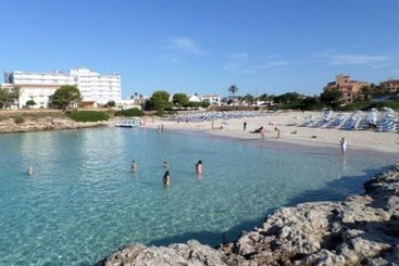 Nuramar Resort & Villas