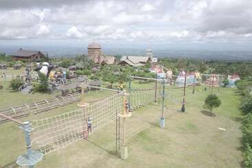 Campuestohan Highland Resort