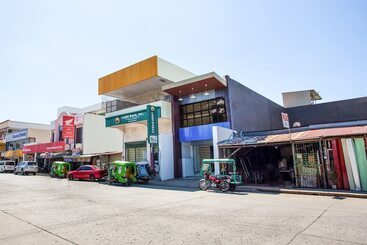 Jrjf Hotel By Oyo Rooms