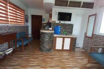 پانسیون Fnt Transient House Near Hundred Islands