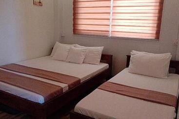پانسیون Fnt Transient House Near Hundred Islands