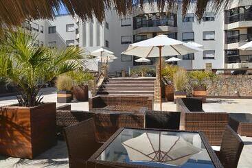 Golden Beach Resort & Spa