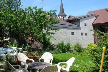 هتل Auberge D'anthy