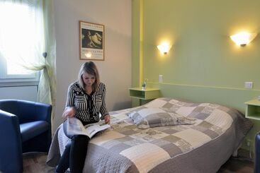 هتل Auberge Des Vieux Chênes