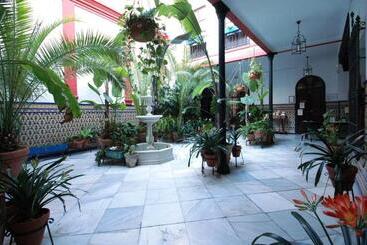 هتل Casa De Los Azulejos