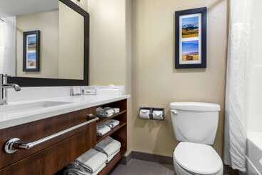 هتل Comfort Inn