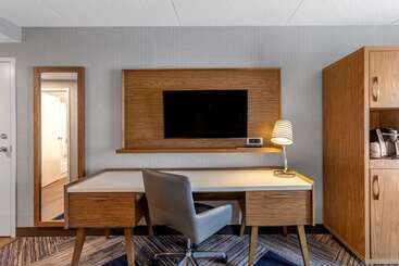 هتل Comfort Inn