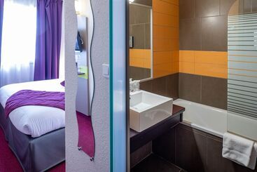 Logis Hotel Noemys Pont De L Etoile