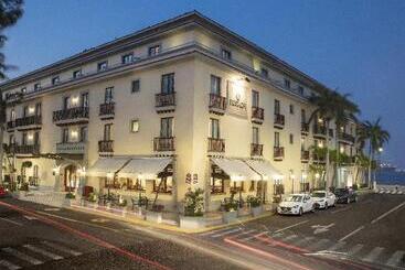 هتل Fiesta Inn Veracruz Malecon