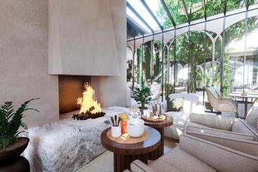 هتل Grand Hôtel Du Parc   Teritoria