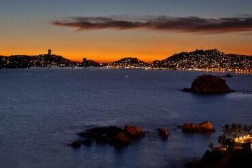 هتل Holiday Inn Resort Acapulco