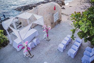 هتل Holiday Inn Resort Acapulco