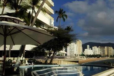 هتل Holiday Inn Resort Acapulco