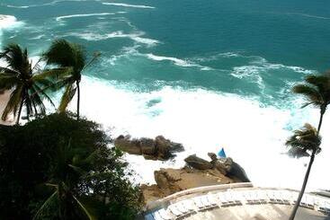 هتل Holiday Inn Resort Acapulco