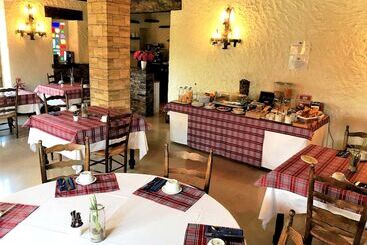هتل Hostellerie La Charmille