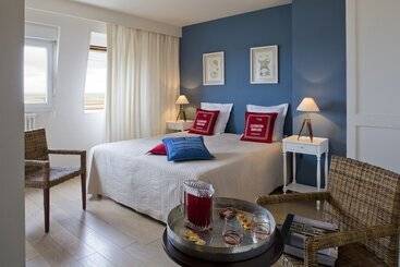 هتل Hôtel Des Isles
