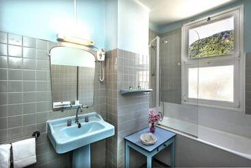 هتل Hôtel Le Portalou