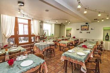 Hotel Hôtel Le Portalou