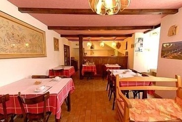 هتل Hôtel Le Portalou