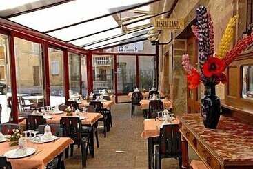هتل Hôtel Le Portalou