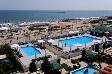 酒店 Iaki Conference & Spa