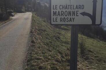 هتل La Foret De Maronne