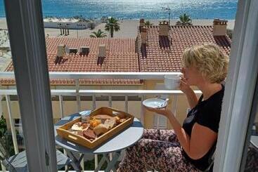 هتل Le Regina Hôtel Et Restaurant Canet Plage