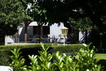 هتل Les Terrasses