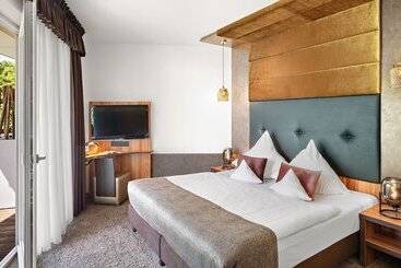 Lifestyle Resort Zum Kurfürsten - Bernkastel Kues