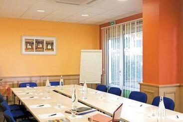 هتل Logis   Hôtel Restaurant Bellevue Annecy