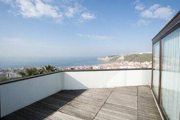 Miramar Hotel Spa & Apartments
