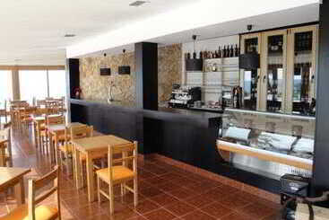 Miramar Hotel Spa & Apartments