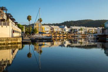Protea Hotel By Marriott Knysna Quays