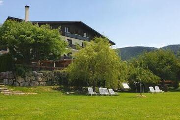 בית מלון כפרי Restaurant La Buffe