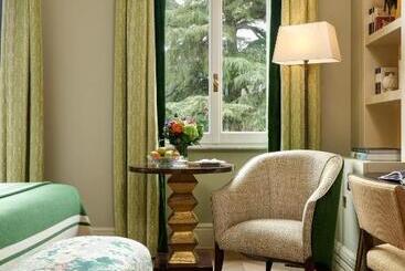Rocco Forte Hotel De Russie