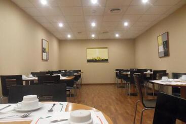 هتل Suite Camarena