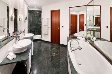 Резиденция Innside By Meliá Frankfurt Eurotheum