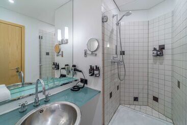 Резиденция Innside By Meliá Frankfurt Eurotheum