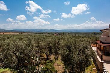 هتل Albergo Il Giardino