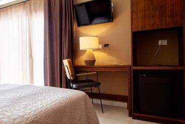 هتل Albergo Il Giardino
