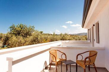 هتل Albergo Il Giardino