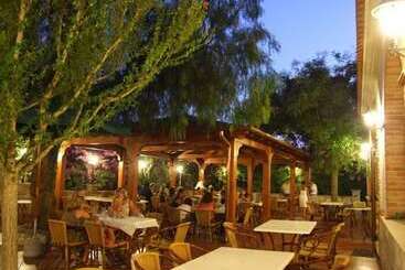 هتل Albergo Il Giardino