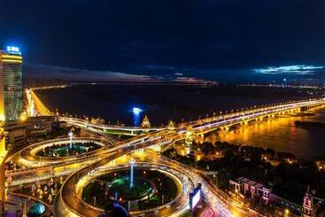 Отель 7days Premium Harbin Xuefu Road Branch