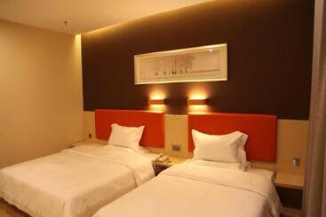 Отель 7days Premium Harbin Xuefu Road Branch