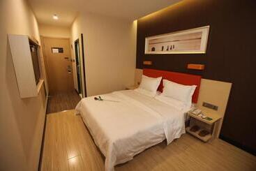 Otel 7days Premium Harbin Xuefu Road Branch