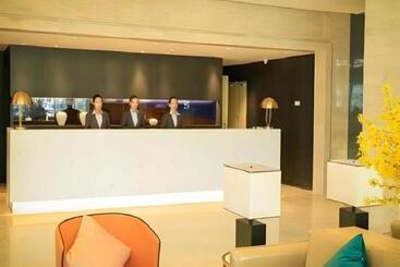 Jinjiang Metropolo Hotel Turpan Administration Center